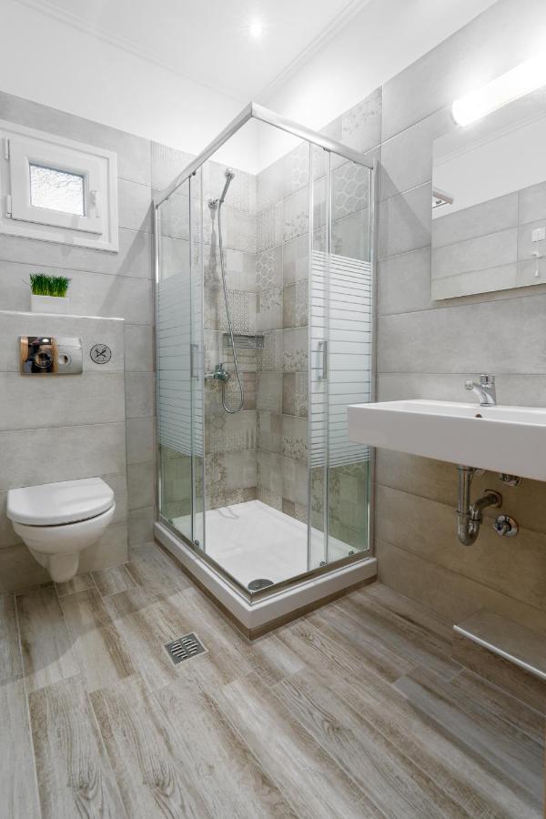 Hotel Grekas Neoi Poroi Dış mekan fotoğraf