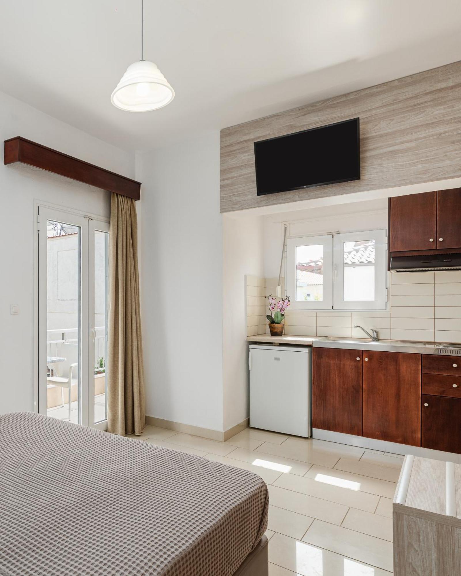 Hotel Grekas Neoi Poroi Dış mekan fotoğraf