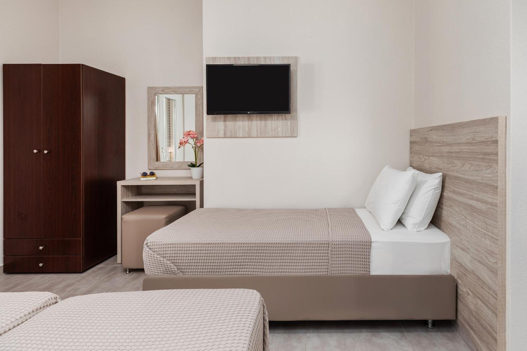 Hotel Grekas Neoi Poroi Dış mekan fotoğraf