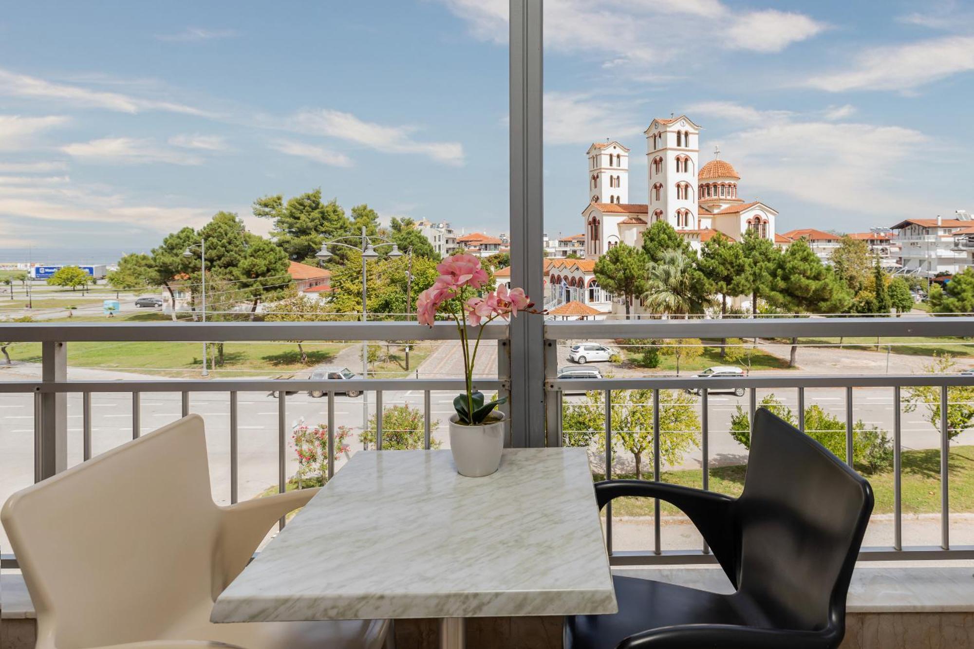 Hotel Grekas Neoi Poroi Dış mekan fotoğraf
