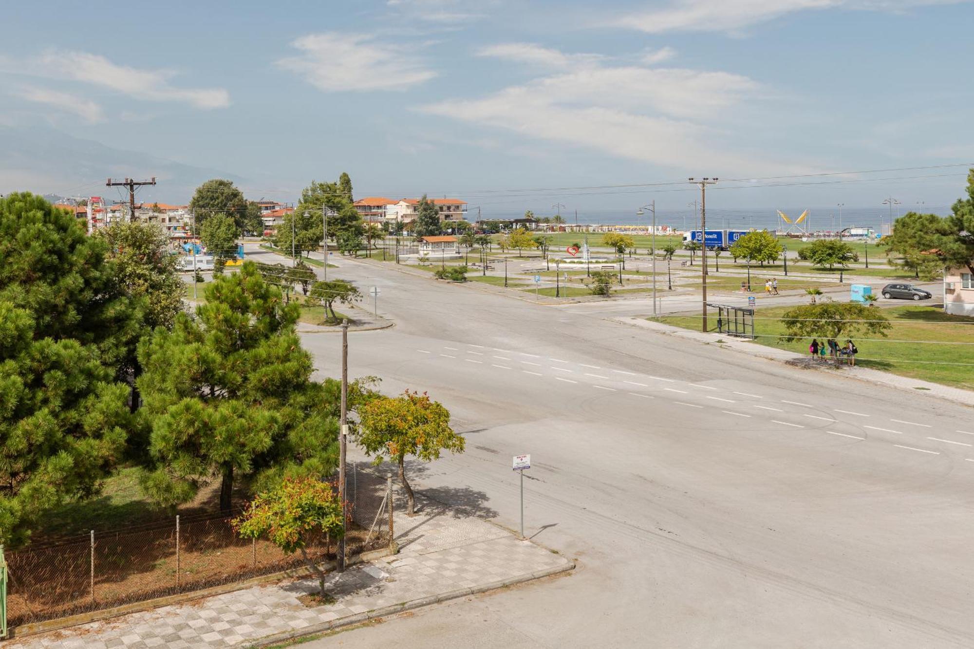 Hotel Grekas Neoi Poroi Dış mekan fotoğraf