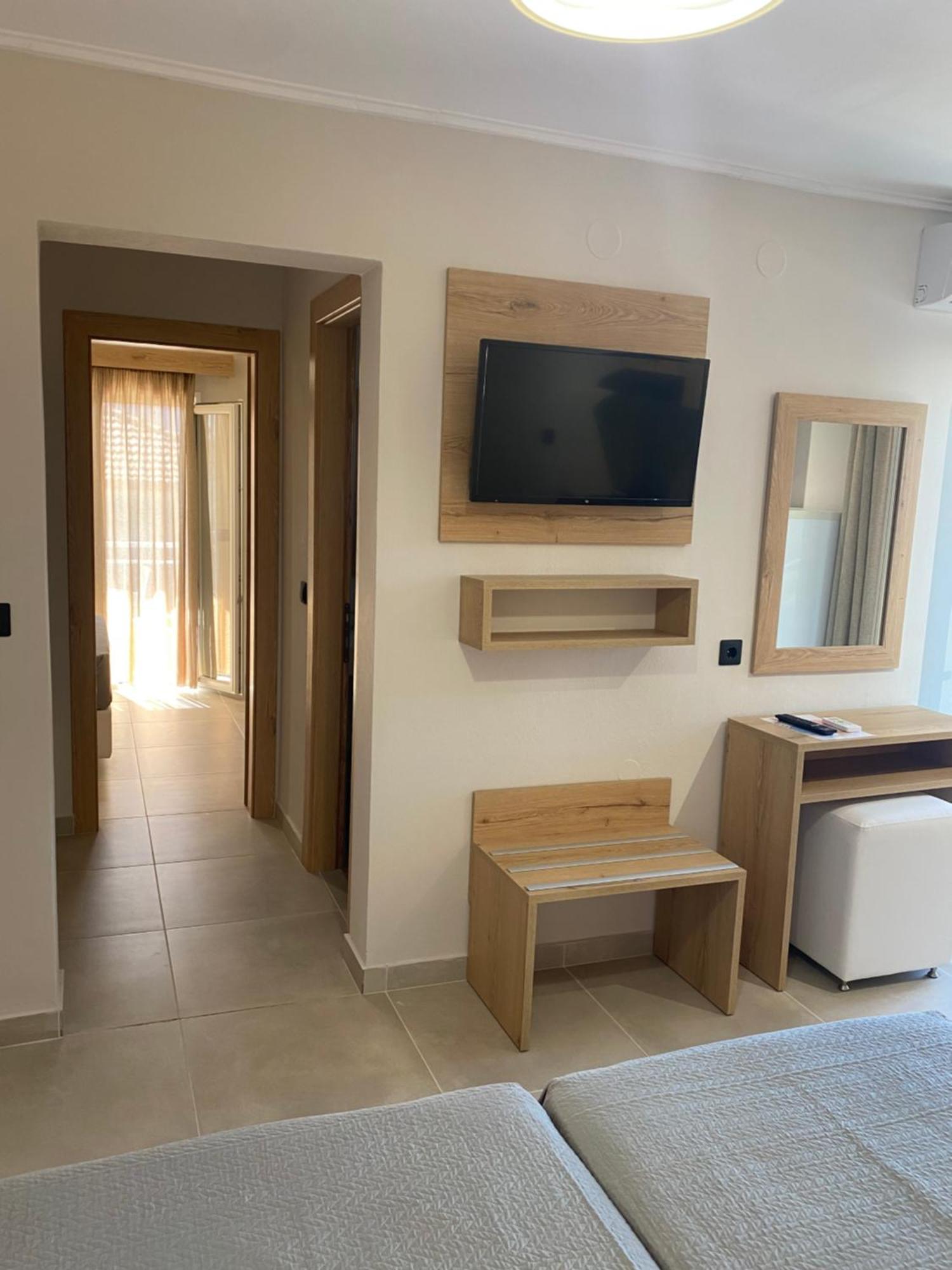 Hotel Grekas Neoi Poroi Dış mekan fotoğraf